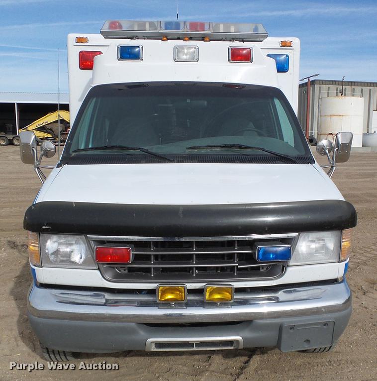 image for item DF2867 1997 Ford Econoline E350 ambulance