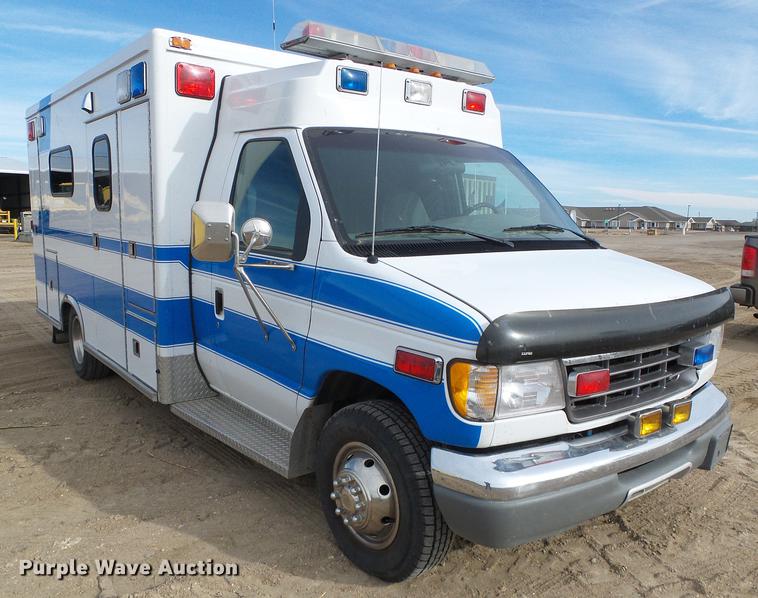 image for item DF2867 1997 Ford Econoline E350 ambulance