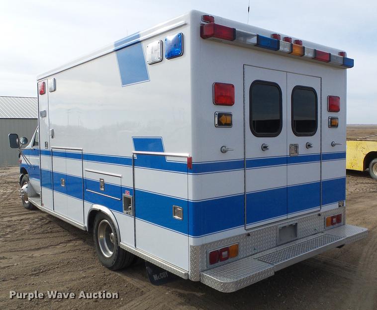 image for item DF2867 1997 Ford Econoline E350 ambulance