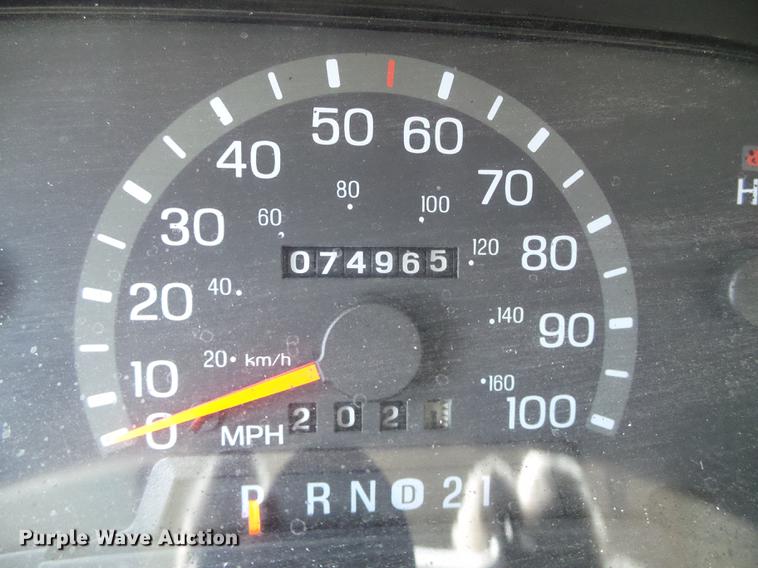 image for item DF2867 1997 Ford Econoline E350 ambulance