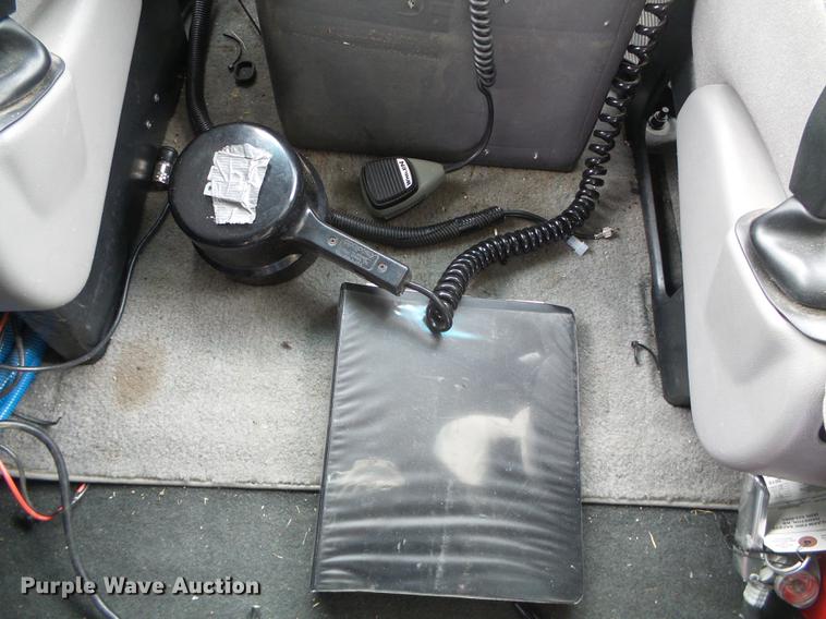 image for item DF2867 1997 Ford Econoline E350 ambulance