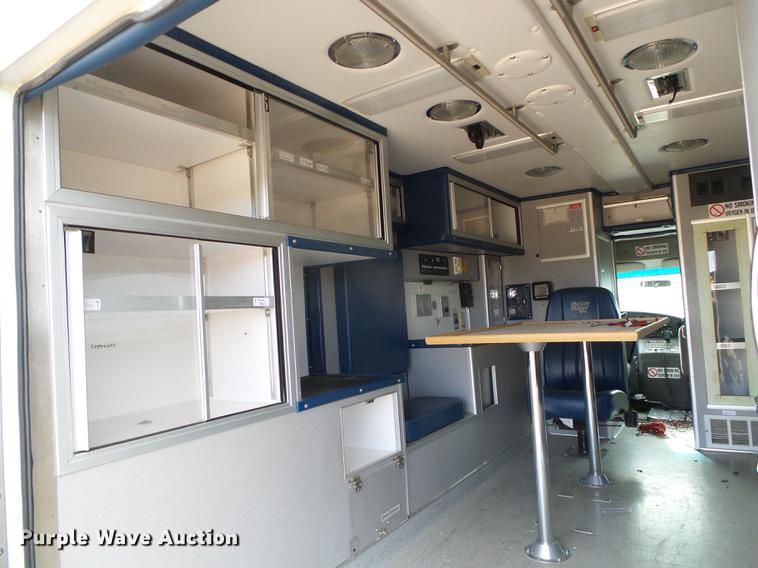 image for item DF2867 1997 Ford Econoline E350 ambulance