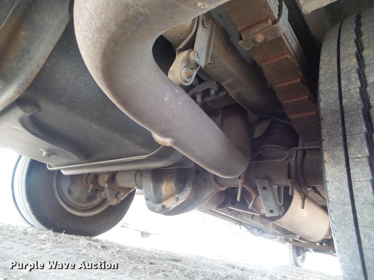 image for item DF2867 1997 Ford Econoline E350 ambulance