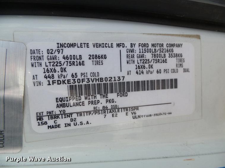 image for item DF2867 1997 Ford Econoline E350 ambulance