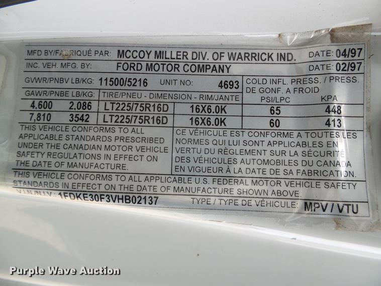 image for item DF2867 1997 Ford Econoline E350 ambulance