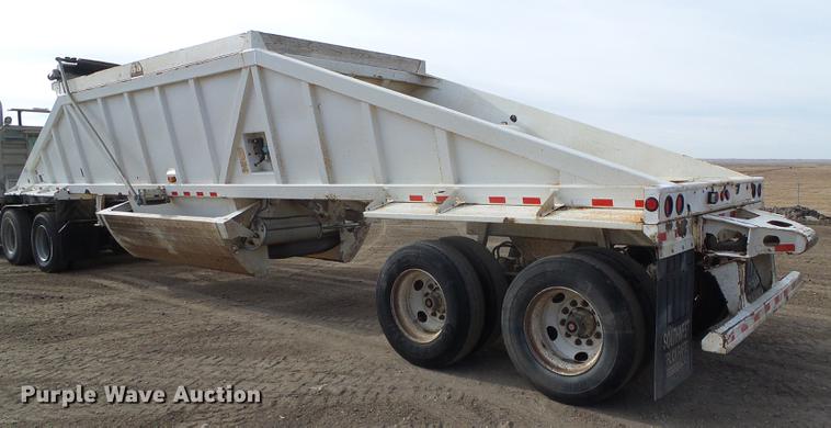 image for item DF2869 2000 Ranch bottom dump trailer