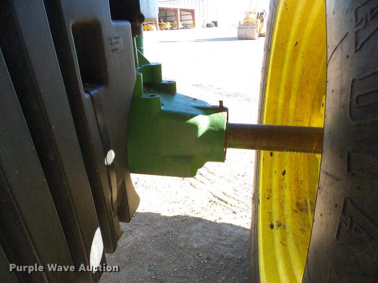 image for item DF2878 1996 John Deere 7600 tractor