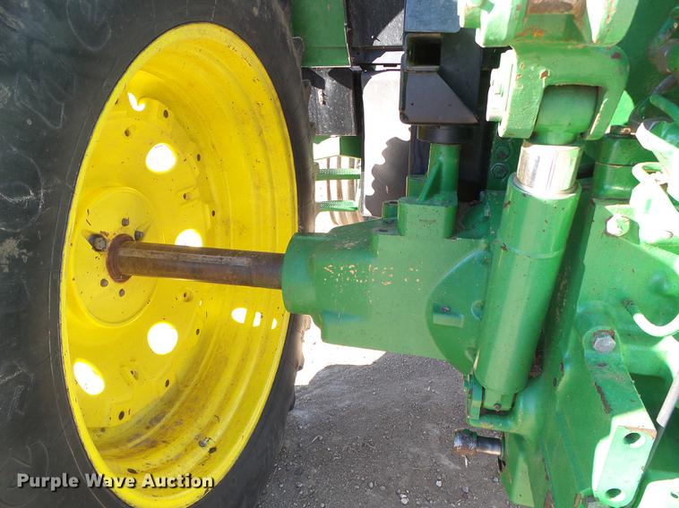 image for item DF2878 1996 John Deere 7600 tractor