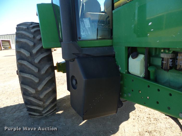 image for item DF2878 1996 John Deere 7600 tractor