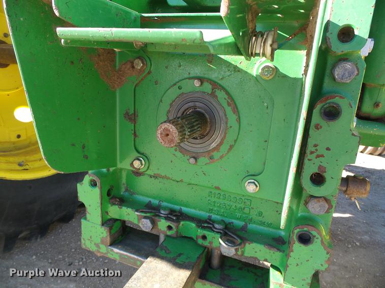 image for item DF2878 1996 John Deere 7600 tractor