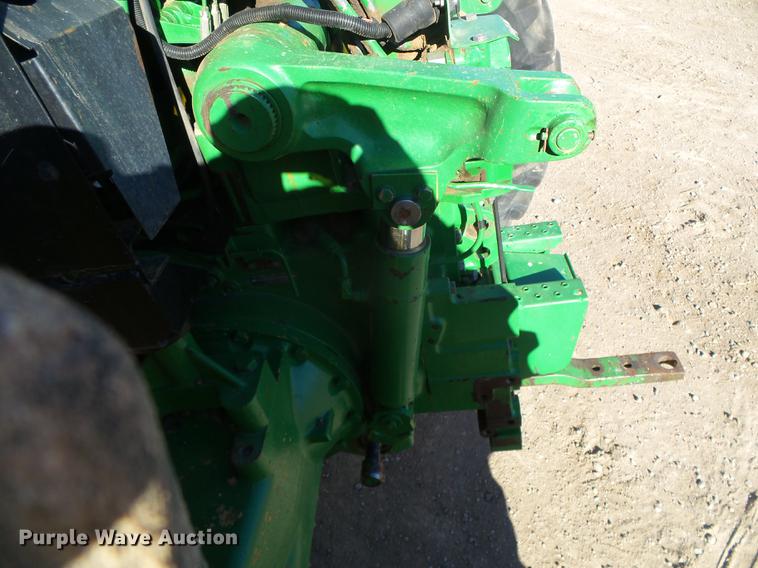 image for item DF2878 1996 John Deere 7600 tractor