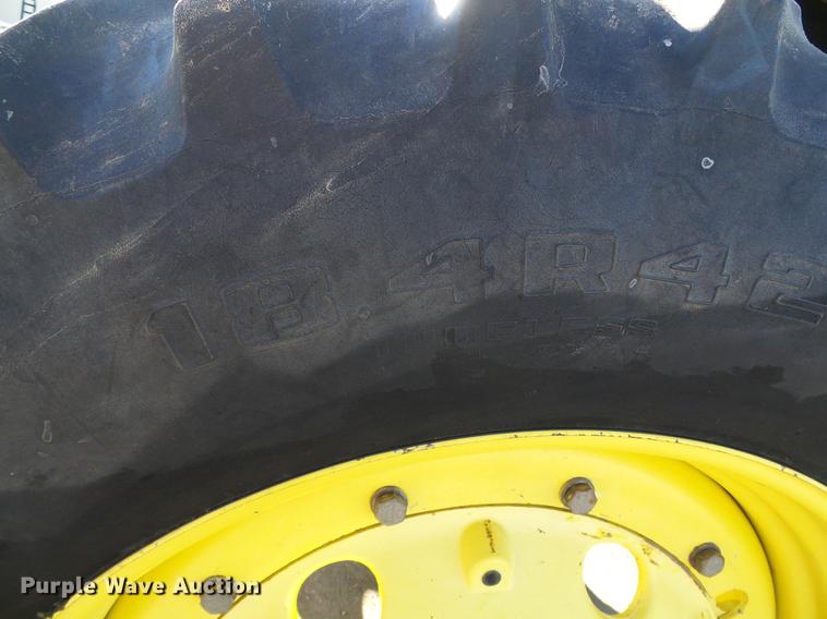 image for item DF2878 1996 John Deere 7600 tractor