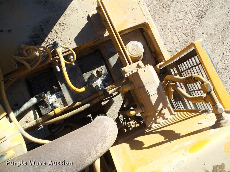 image for item DF2879 1995 Galion Dresser 710 double drum roller