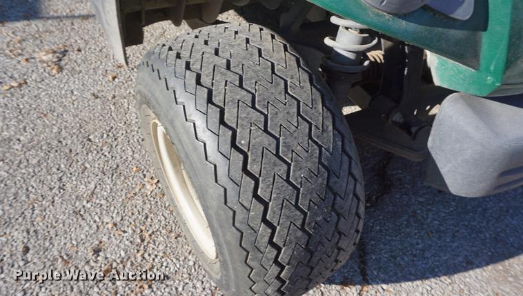 image for item DI9282 2008 Yamaha YTF1 golf cart