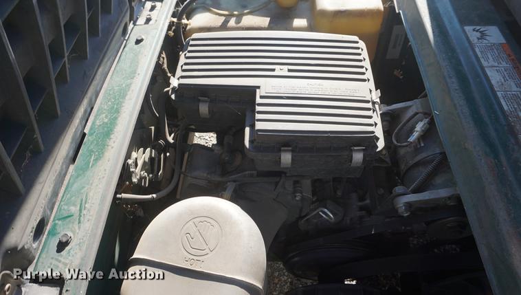 image for item DI9282 2008 Yamaha YTF1 golf cart