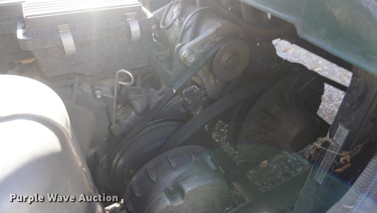 image for item DI9282 2008 Yamaha YTF1 golf cart