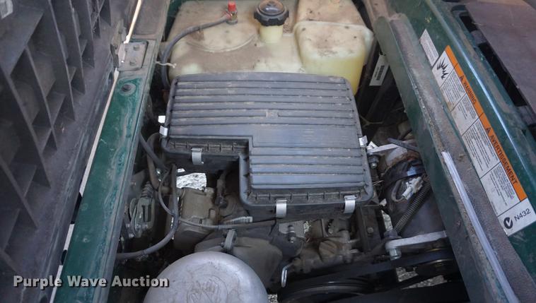 image for item DI9283 Yamaha golf cart