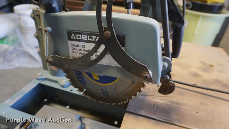 image for item DI9284 Delta radial arm saw