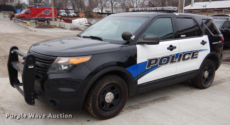 image for item DX9473 2013 Ford Explorer Police SUV