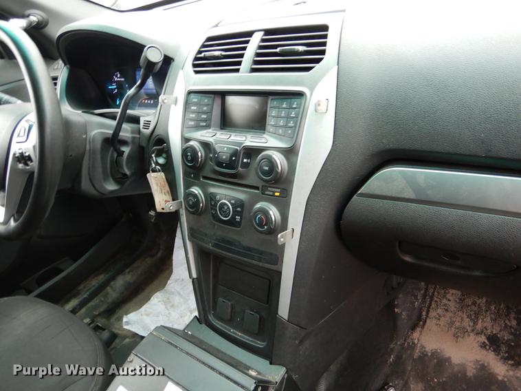 image for item DX9473 2013 Ford Explorer Police SUV