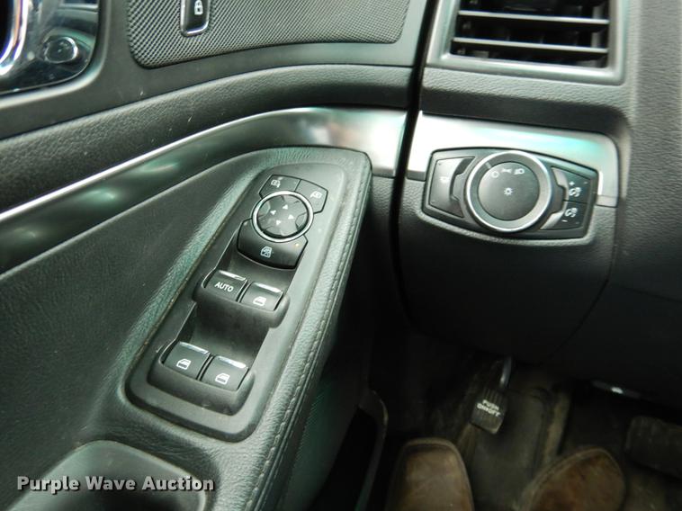 image for item DX9473 2013 Ford Explorer Police SUV