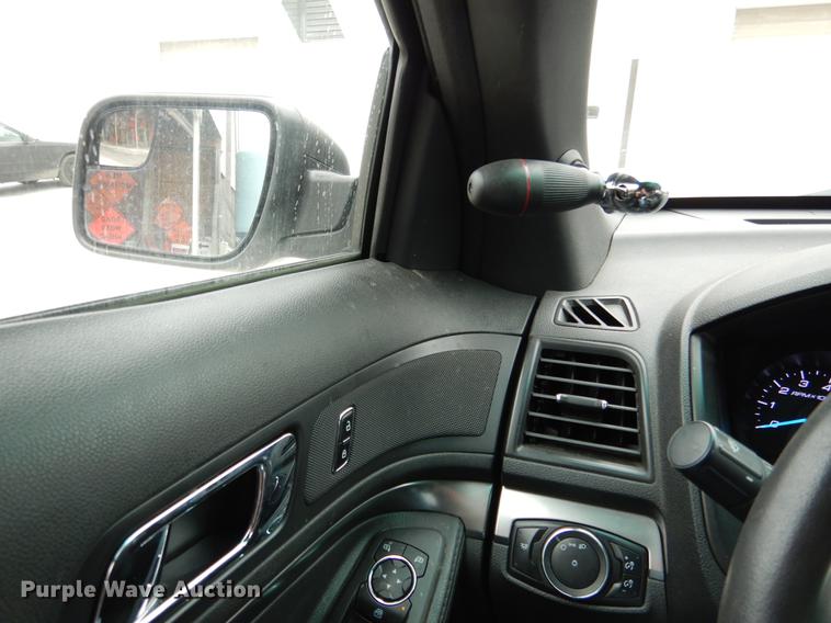 image for item DX9473 2013 Ford Explorer Police SUV