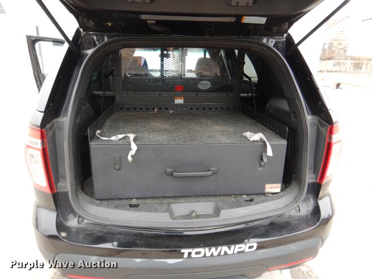 image for item DX9473 2013 Ford Explorer Police SUV