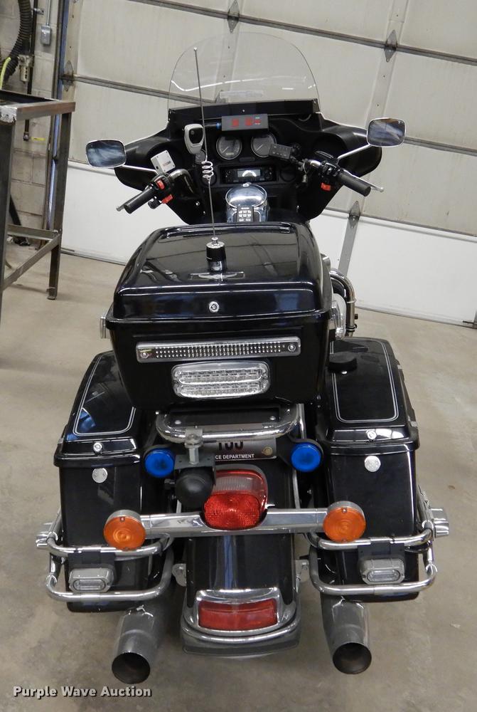 image for item DX9482 2011 Harley Davidson FLHTP Electraglide motorcycle