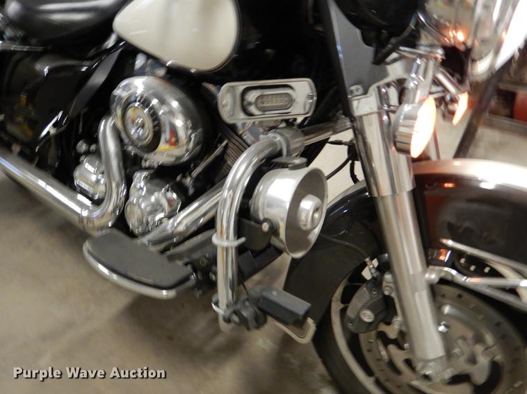 image for item DX9482 2011 Harley Davidson FLHTP Electraglide motorcycle