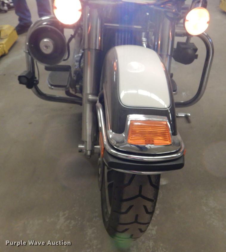 image for item DX9482 2011 Harley Davidson FLHTP Electraglide motorcycle