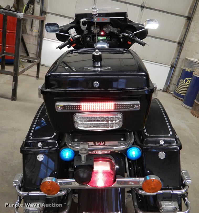 image for item DX9482 2011 Harley Davidson FLHTP Electraglide motorcycle