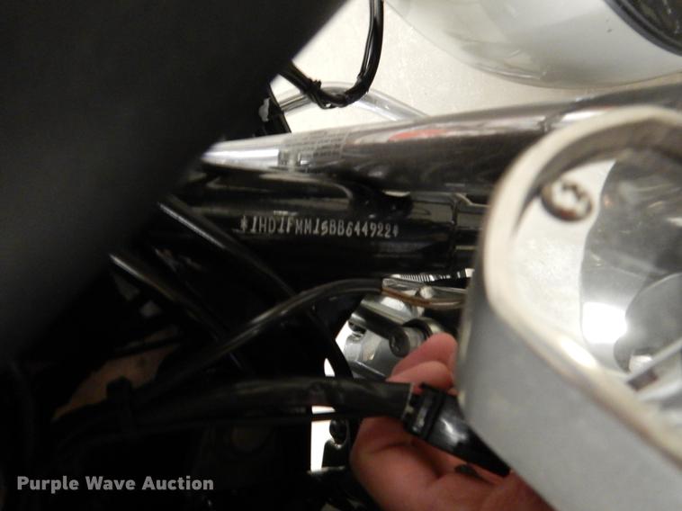 image for item DX9482 2011 Harley Davidson FLHTP Electraglide motorcycle