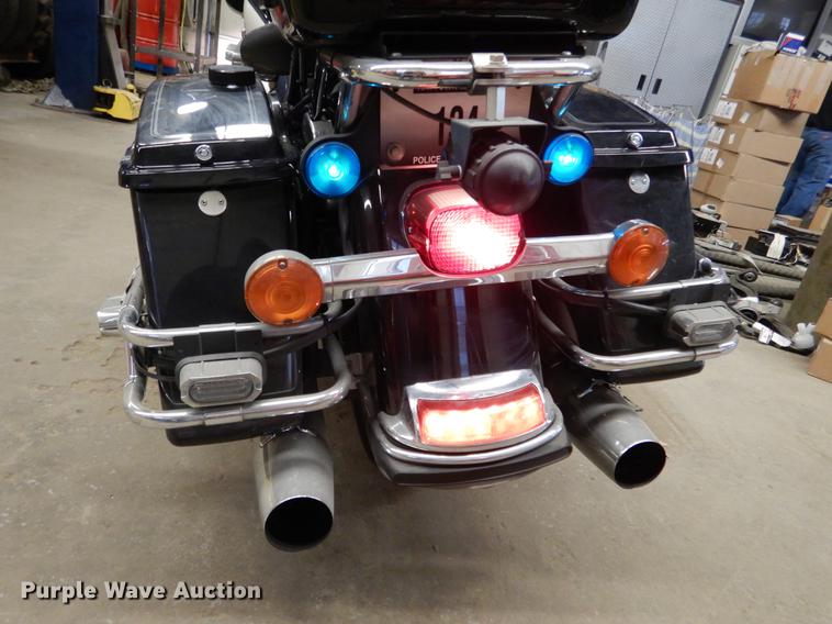 image for item DX9483 2011 Harley Davidson FLHTP Electraglide motorcycle