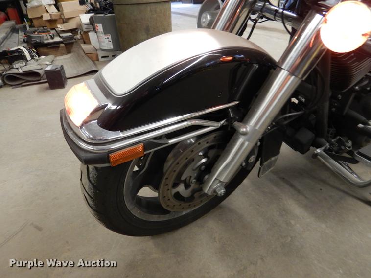 image for item DX9483 2011 Harley Davidson FLHTP Electraglide motorcycle