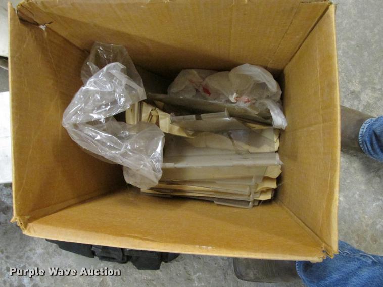 image for item DX9489 Tools