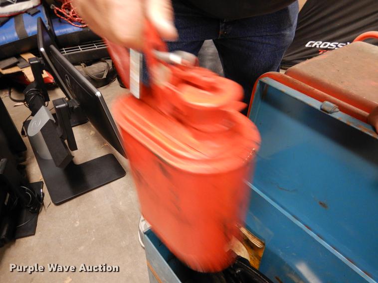 image for item DX9490 Multiquip 3600 generator