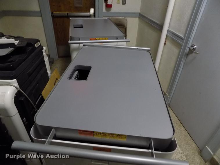 image for item DY9176 (9) Bretford laptop charging carts