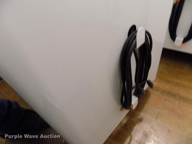 image for item DY9176 (9) Bretford laptop charging carts