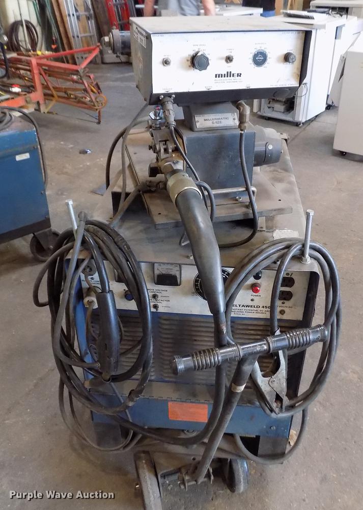 image for item DY9179 Miller Deltaweld 450 welder