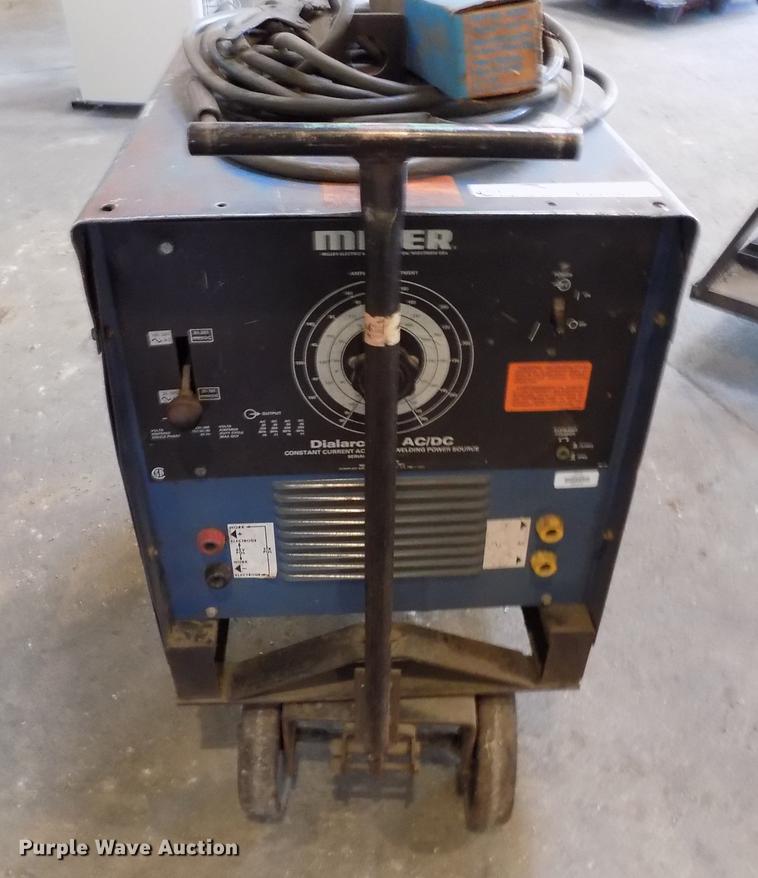 image for item DY9180 Miller Dialarc 250 AC/DC welder