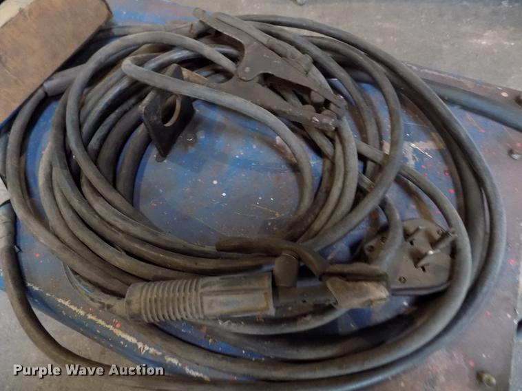 image for item DY9180 Miller Dialarc 250 AC/DC welder