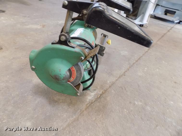 image for item DY9181 Powermatic 7306 bench grinder