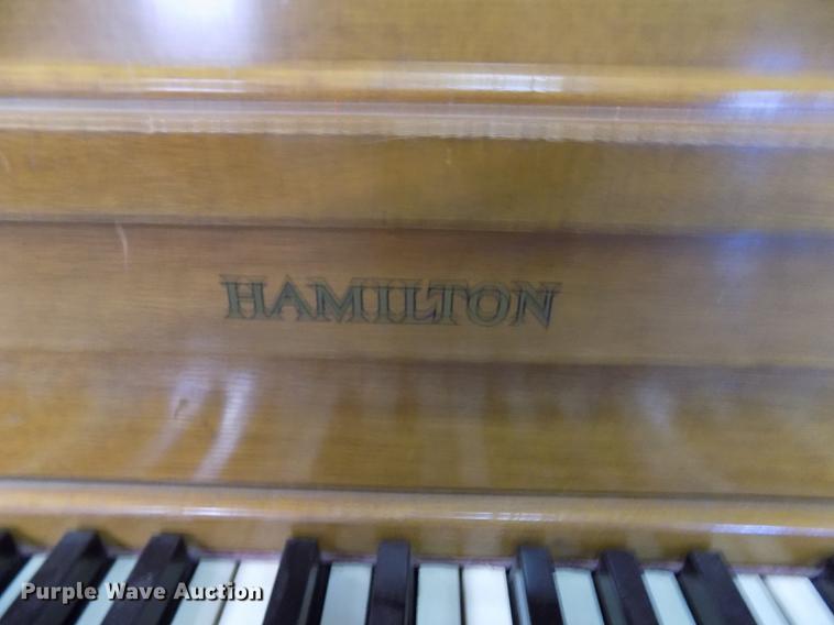image for item DY9188 Hamilton piano