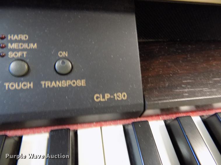 image for item DY9190 Yamaha Clavinova CLP130 electric piano