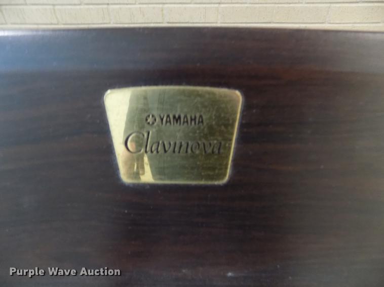 image for item DY9190 Yamaha Clavinova CLP130 electric piano
