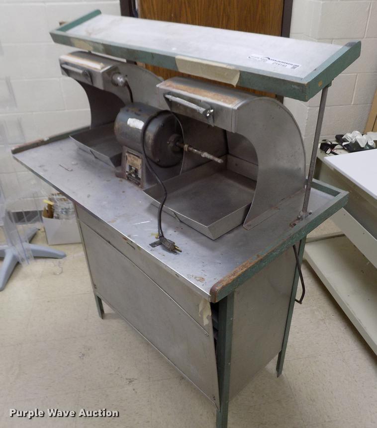 image for item DY9193 Bench buffing unit