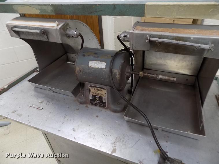 image for item DY9193 Bench buffing unit