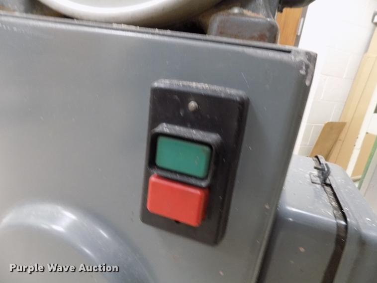 image for item DY9194 Rockwell 28-300 bandsaw