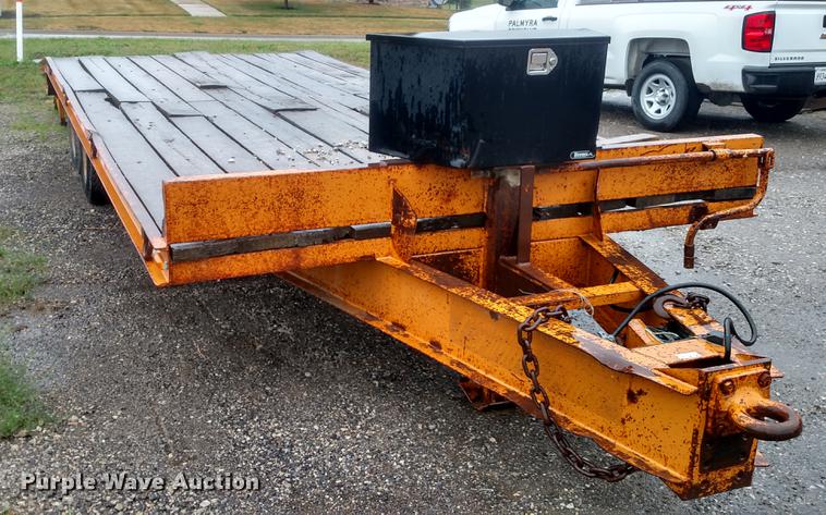 image for item EA9008 2001 Econoline MP423DE equipment trailer