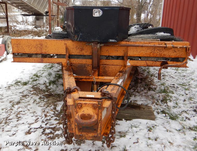 image for item EA9008 2001 Econoline MP423DE equipment trailer